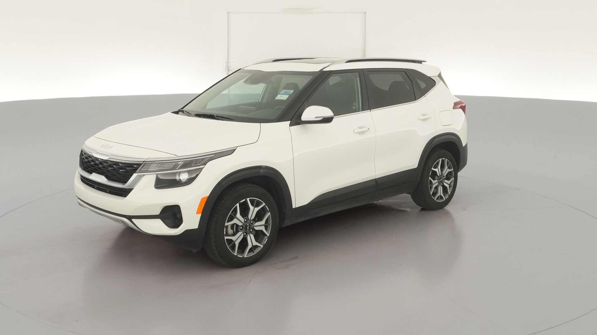 2023 Kia Seltos vehicle photo