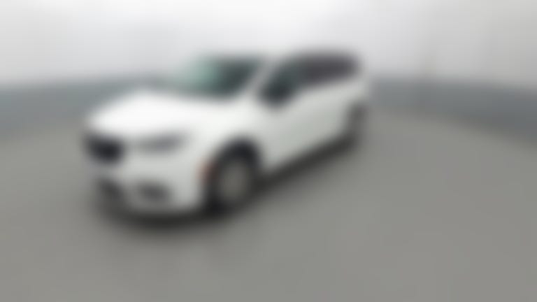 2024 Chrysler Pacifica vehicle photo