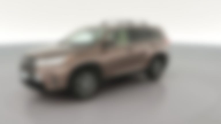2019 Toyota Highlander vehicle photo