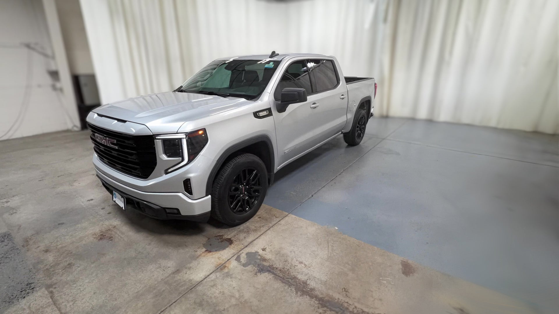 2022 GMC Sierra 1500 Crew Cab vehicle photo