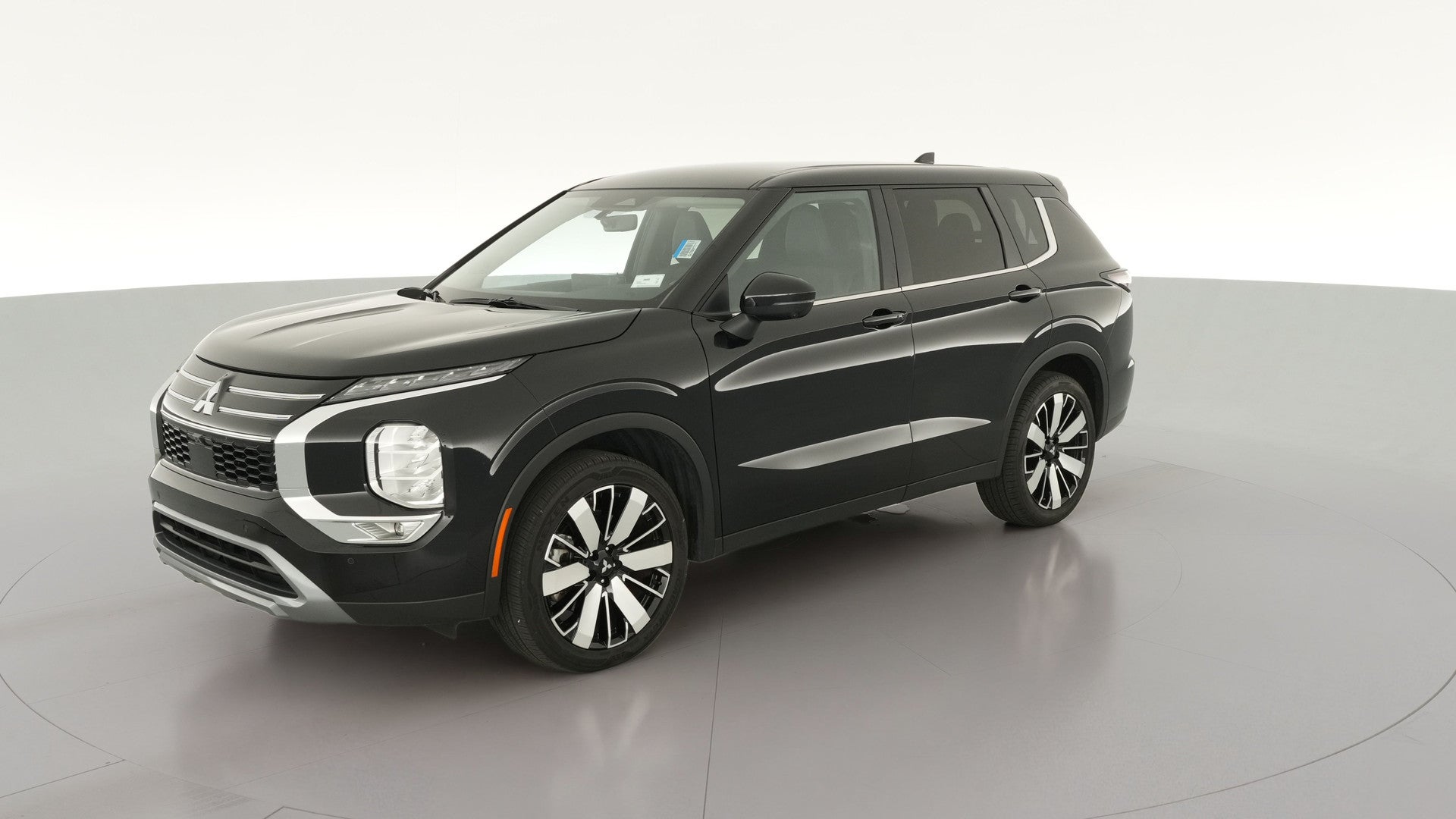 2025 Mitsubishi Outlander vehicle photo