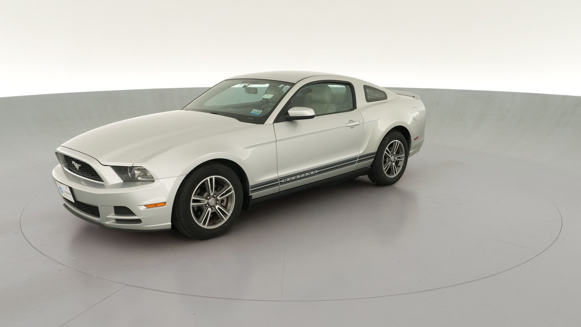 2013 Ford Mustang vehicle photo