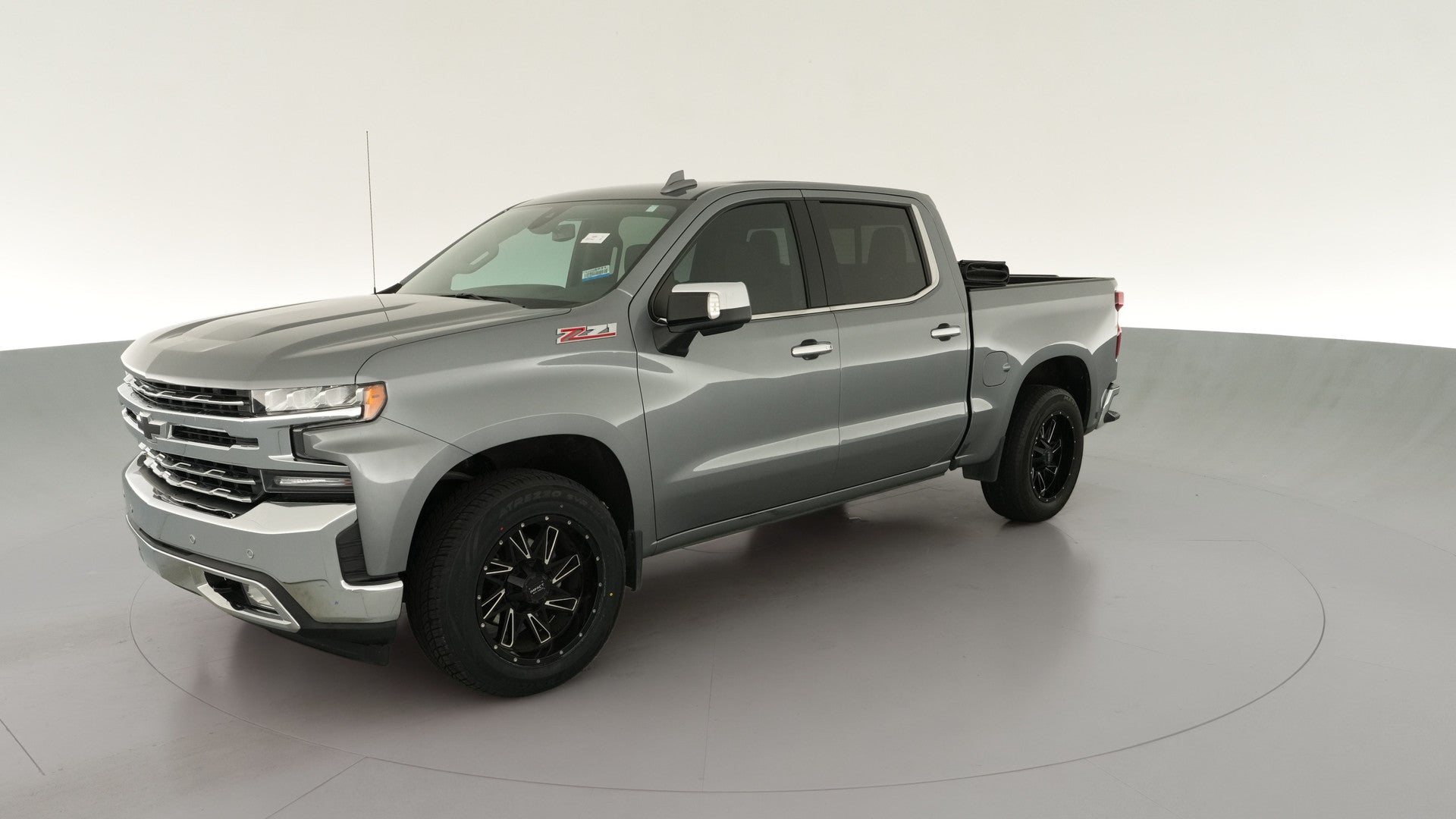 2021 Chevrolet Silverado 1500 Crew Cab vehicle photo