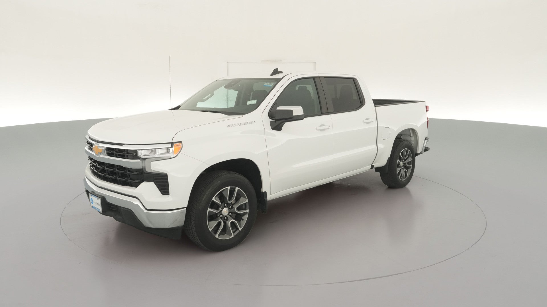 2024 Chevrolet Silverado 1500 Crew Cab vehicle photo