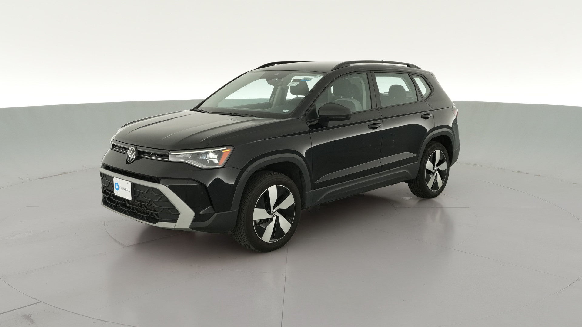 2025 Volkswagen Taos vehicle photo