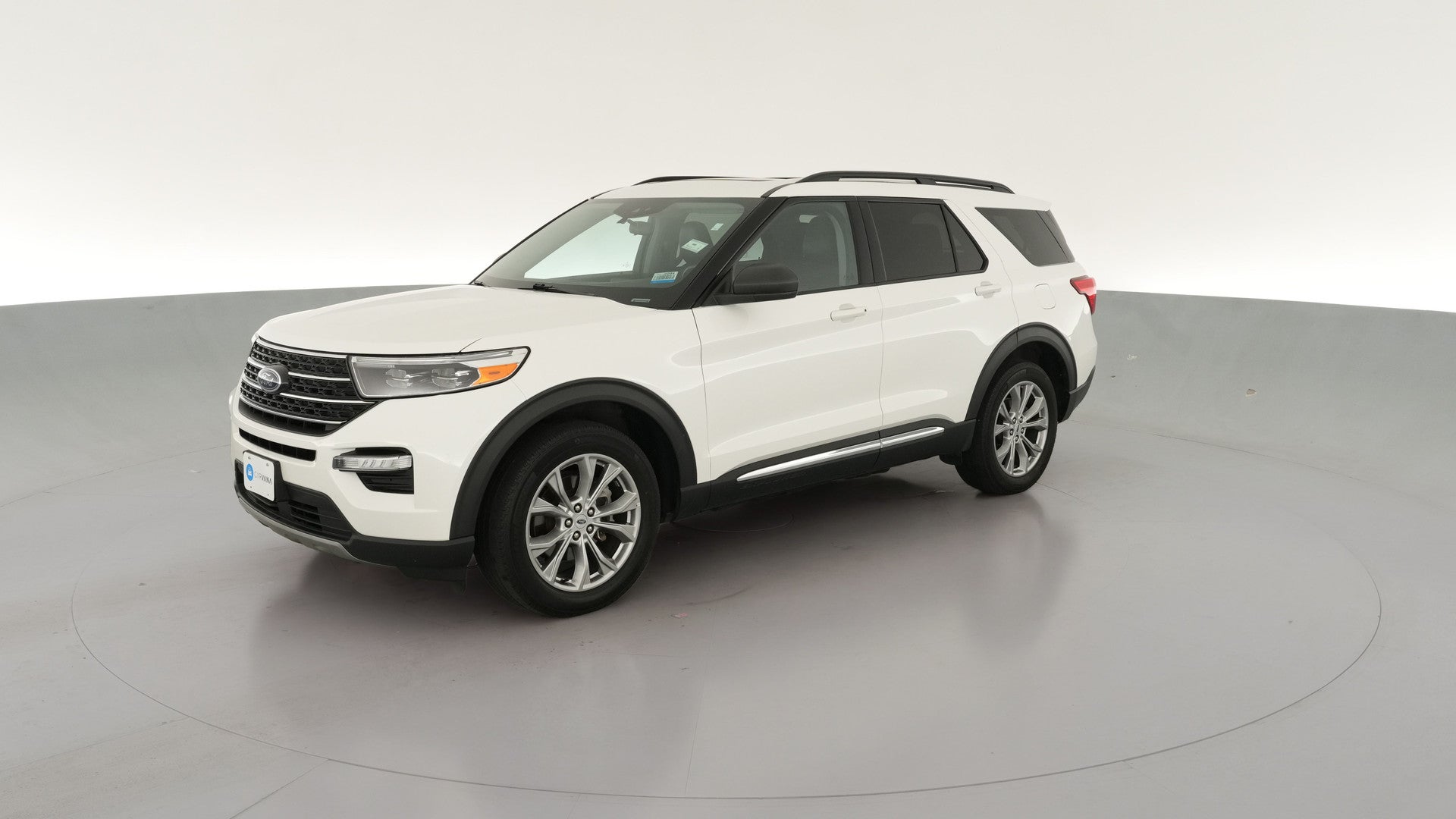 2023 Ford Explorer vehicle photo