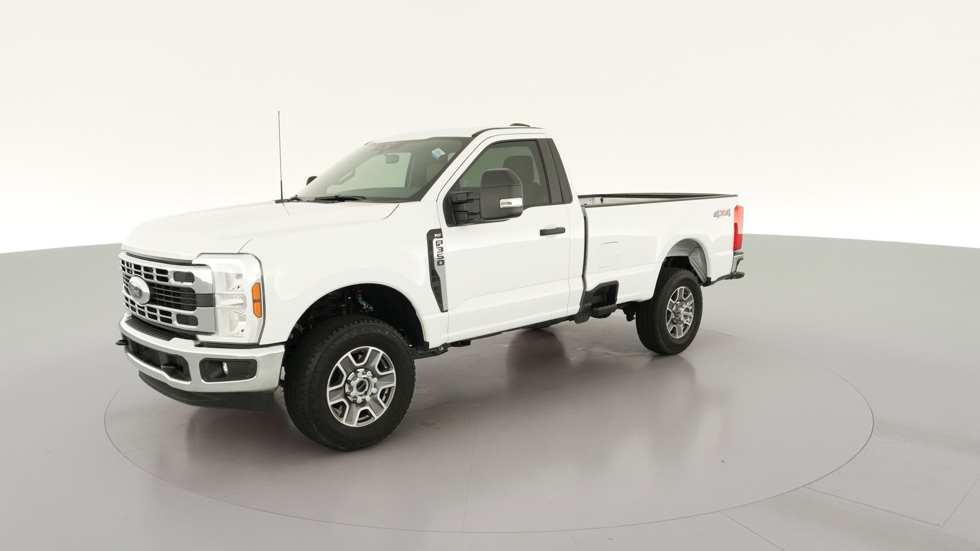 2025 Ford F350 Super Duty Regular Cab vehicle photo