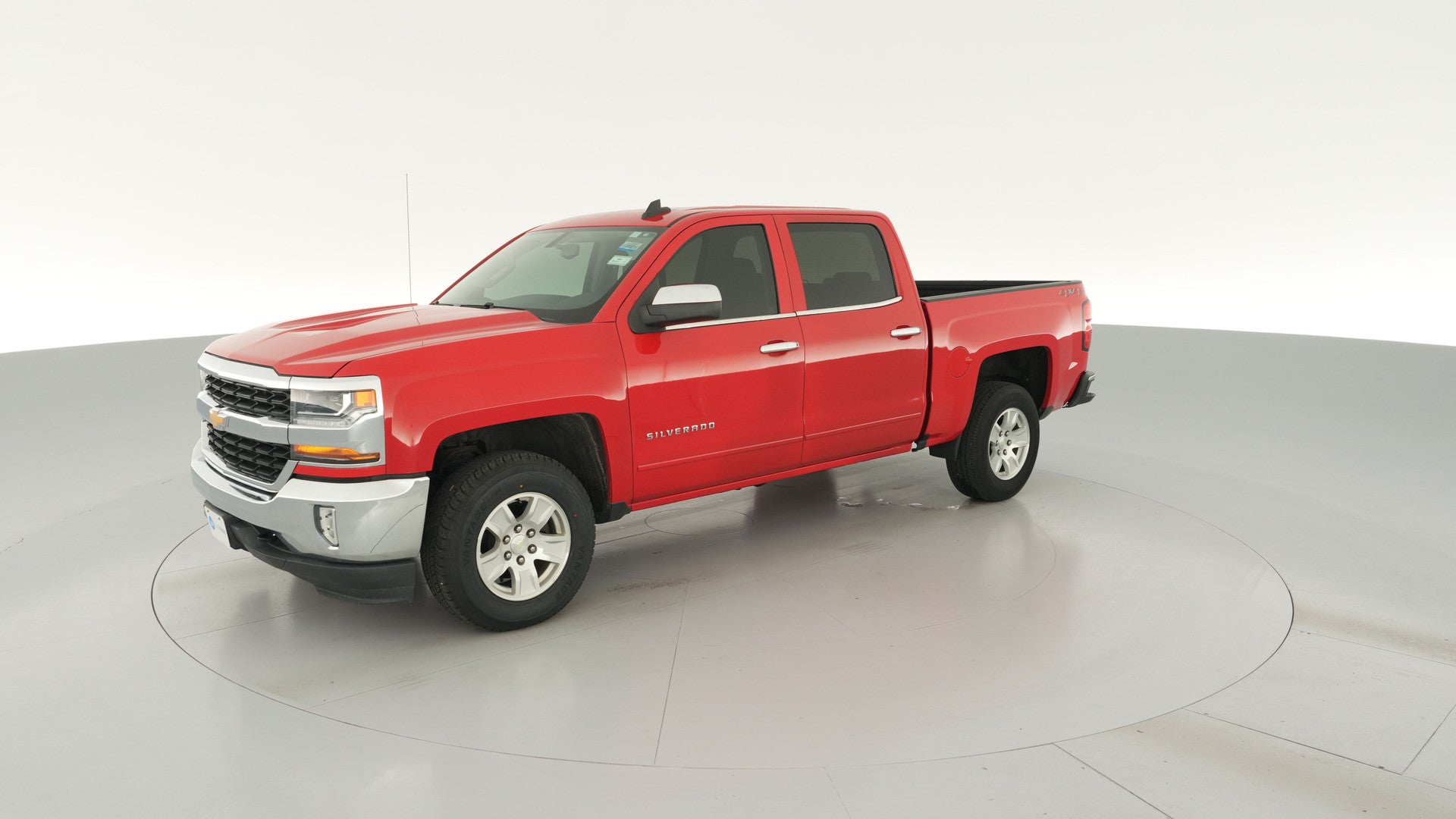2018 Chevrolet Silverado 1500 Crew Cab vehicle photo