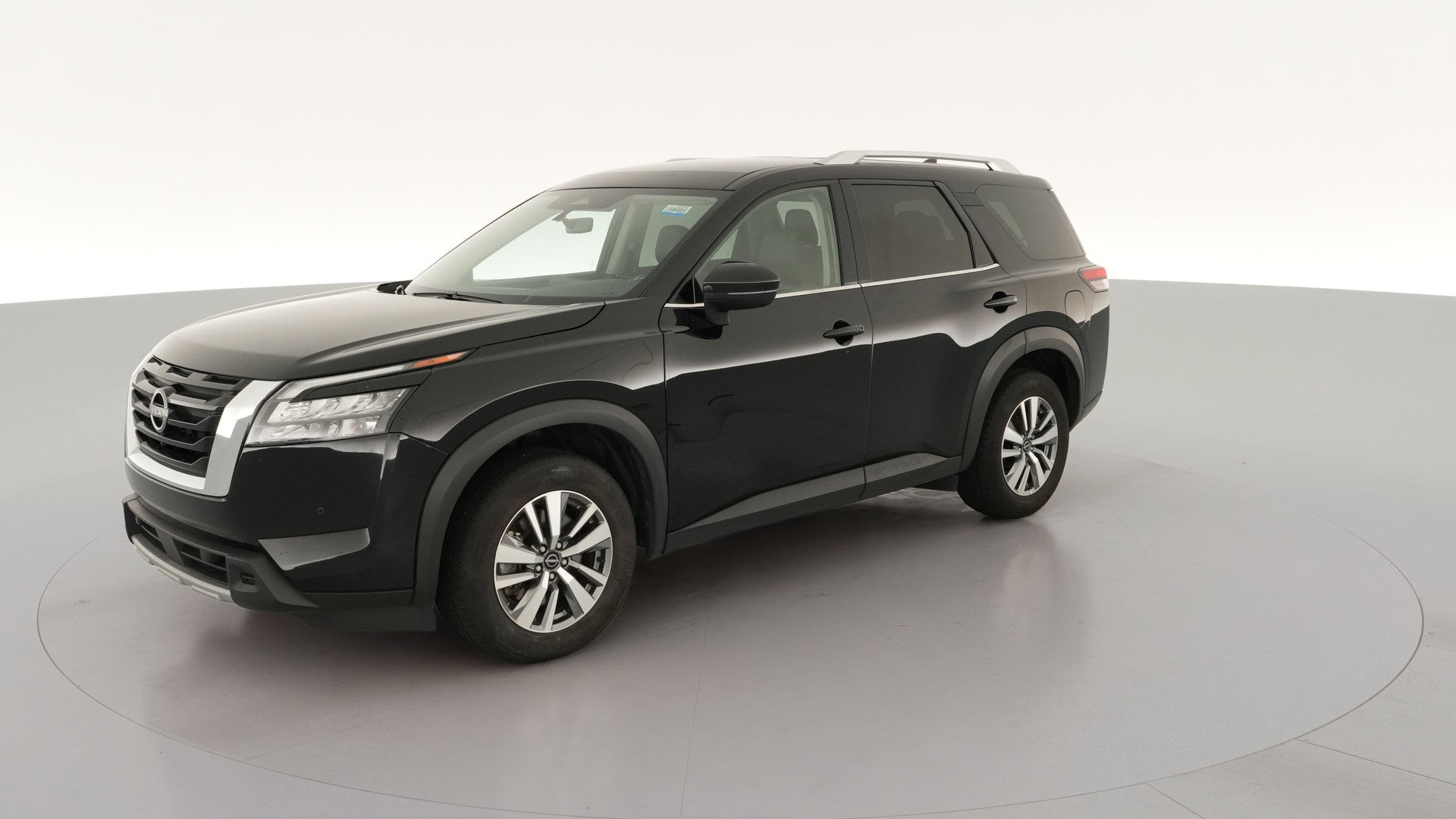 2025 Nissan Pathfinder vehicle photo