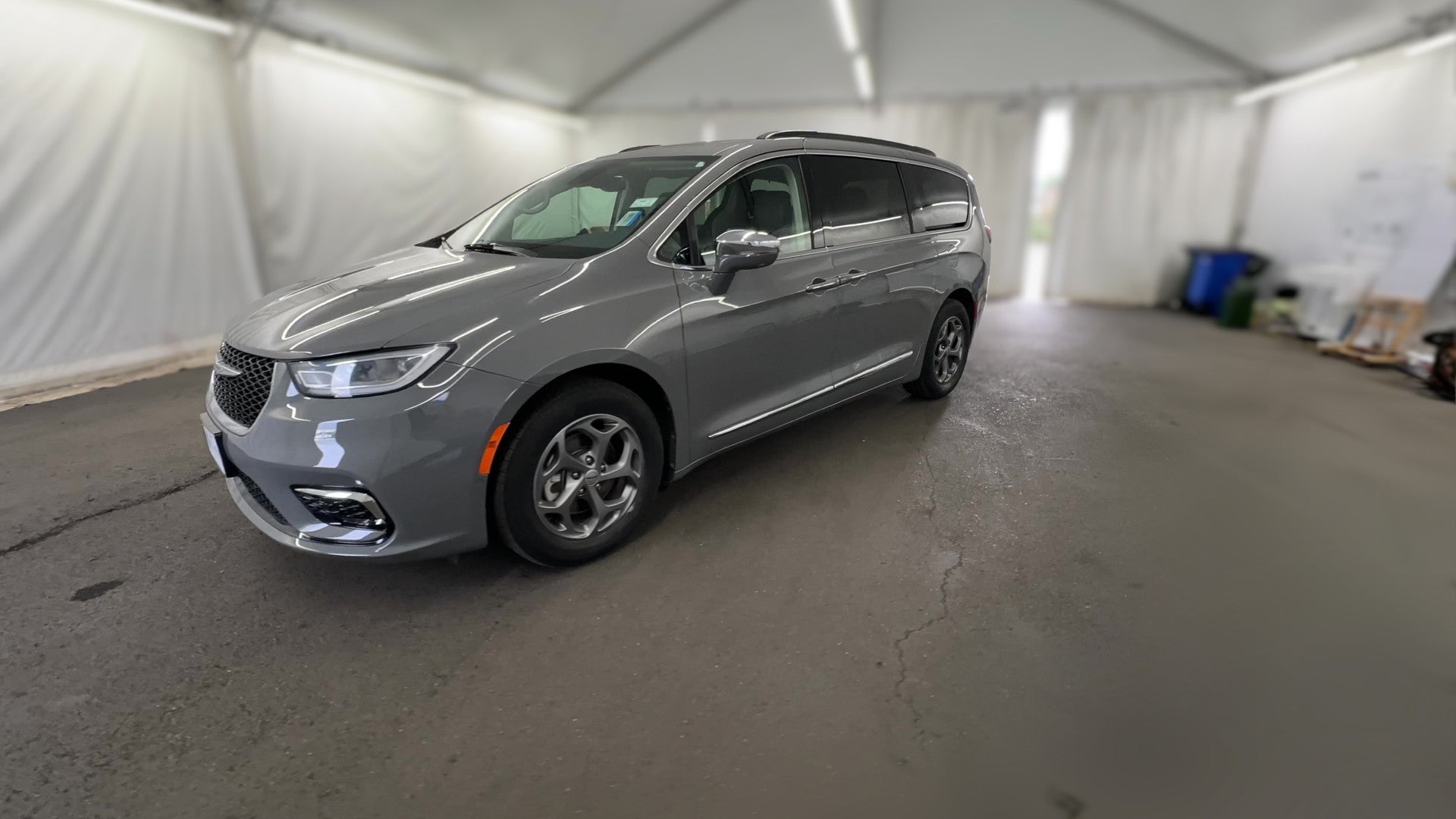 2022 Chrysler Pacifica vehicle photo