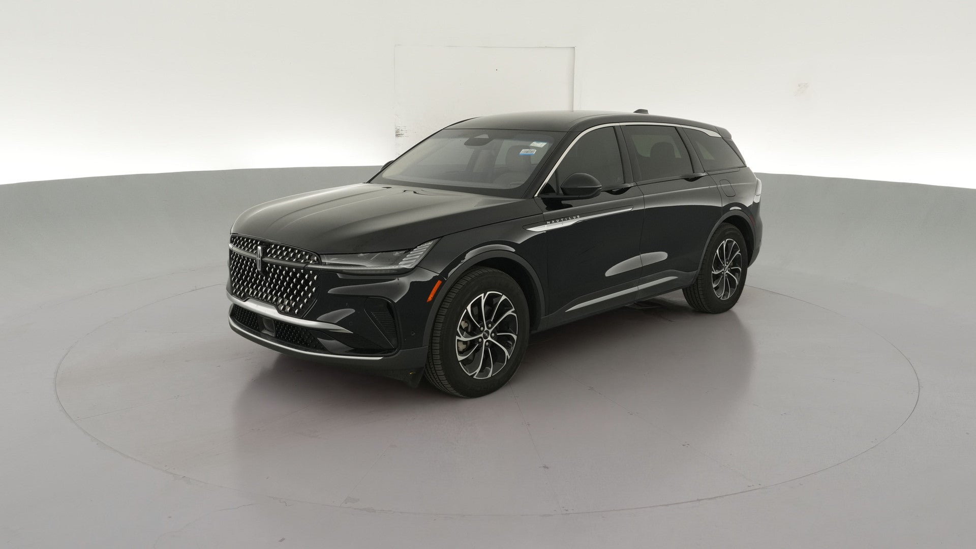 2024 Lincoln Nautilus vehicle photo