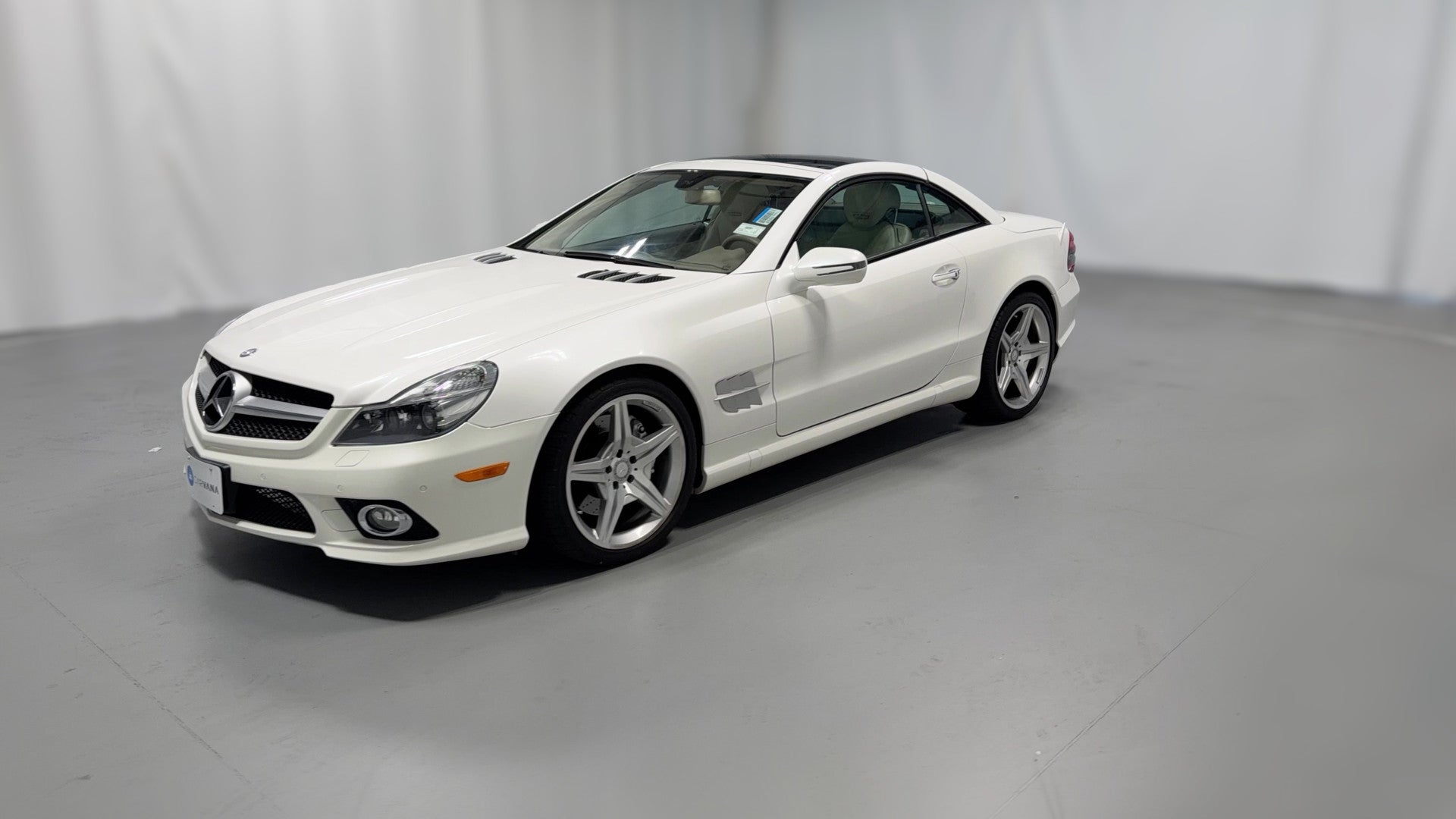 2012 Mercedes-Benz SL-Class vehicle photo