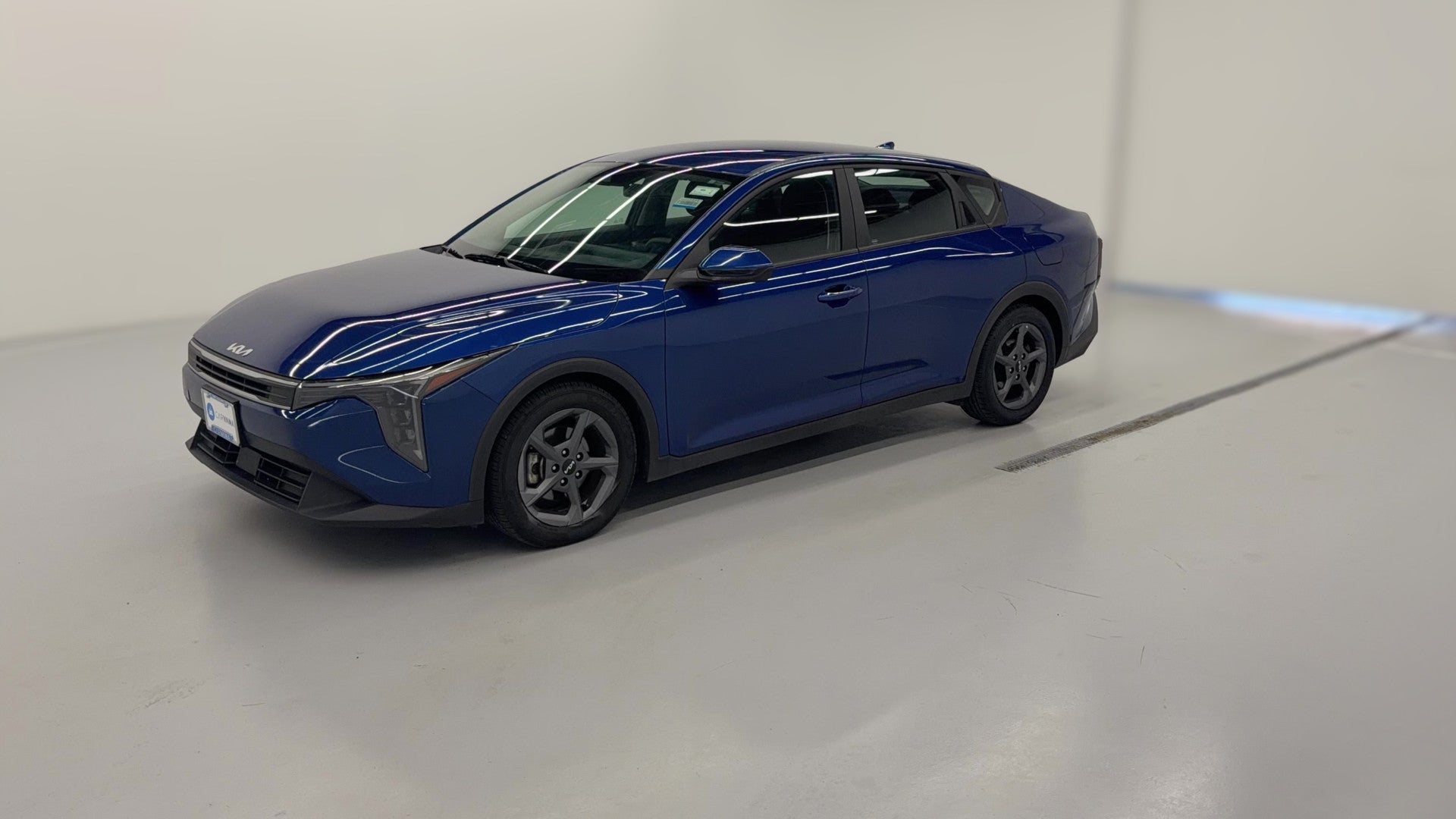 2025 Kia K4 vehicle photo