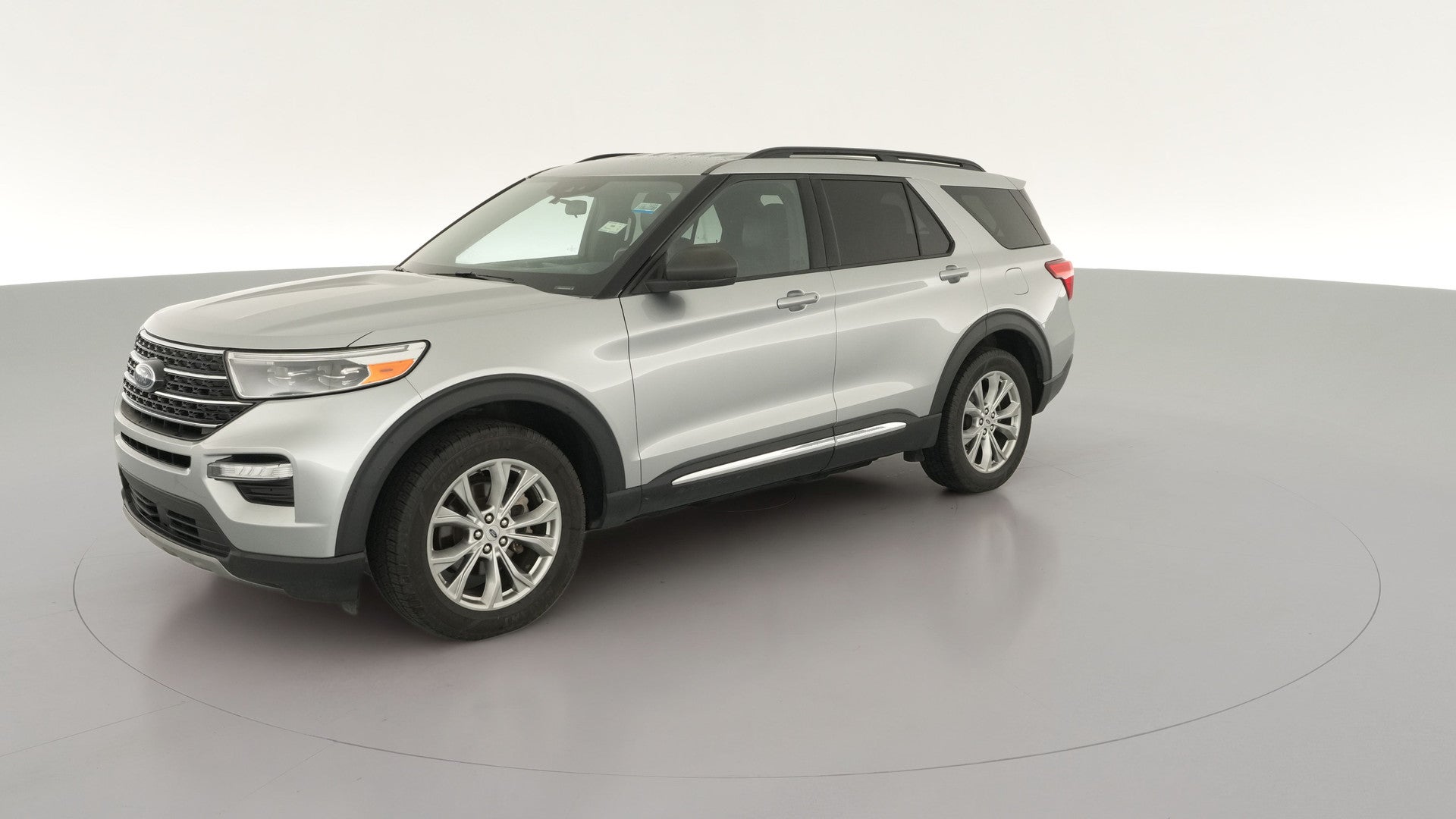 2020 Ford Explorer vehicle photo