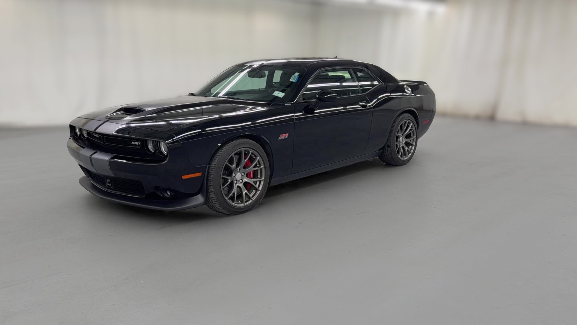 2015 Dodge Challenger vehicle photo
