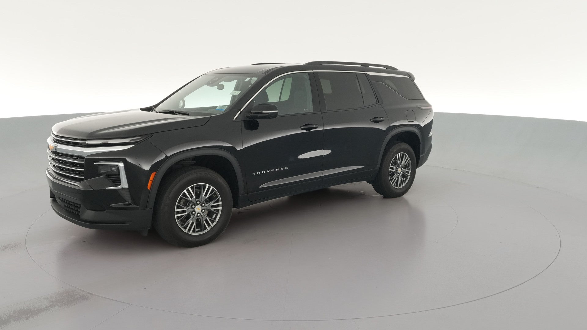 2024 Chevrolet Traverse vehicle photo