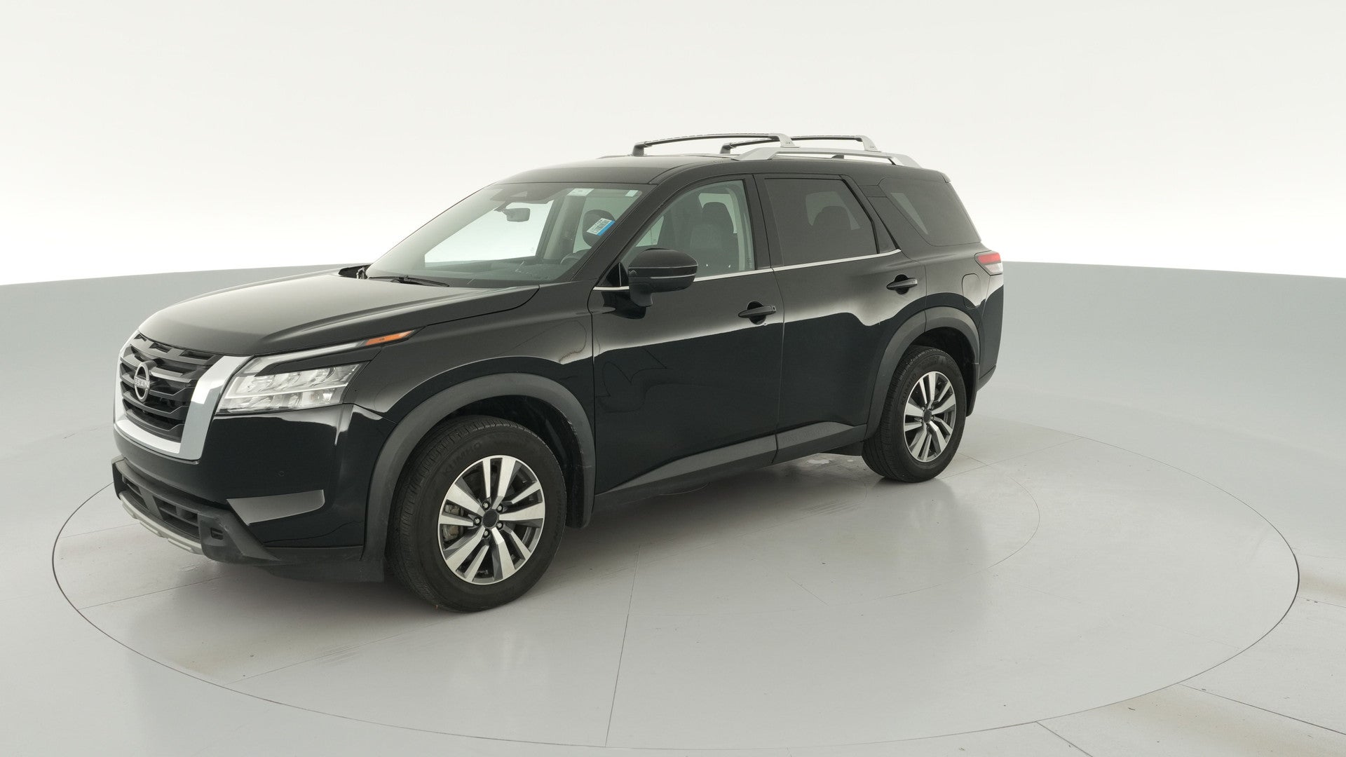 2024 Nissan Pathfinder vehicle photo
