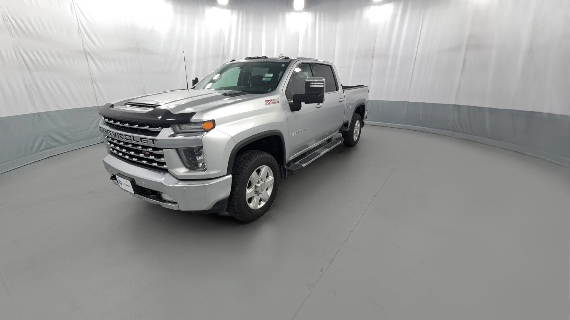 2021 Chevrolet Silverado 2500 HD Crew Cab vehicle photo