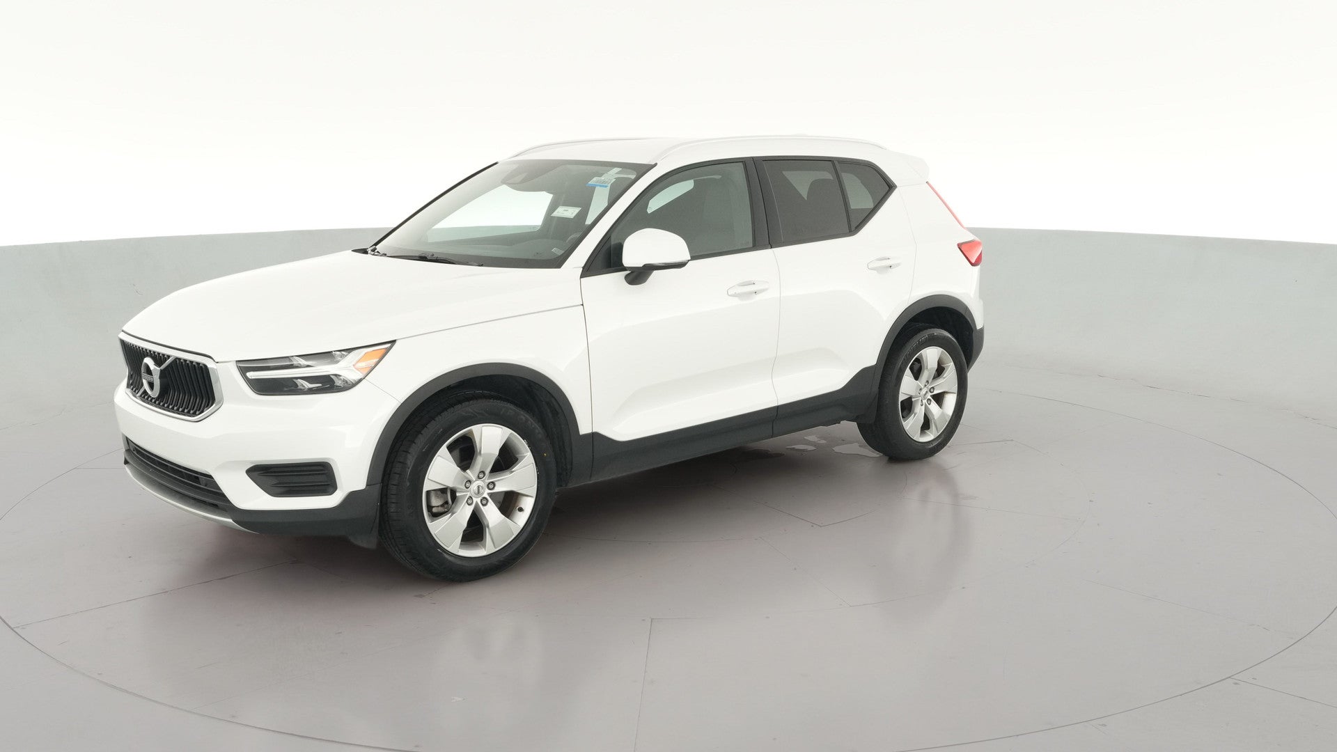 2022 Volvo XC40 vehicle photo