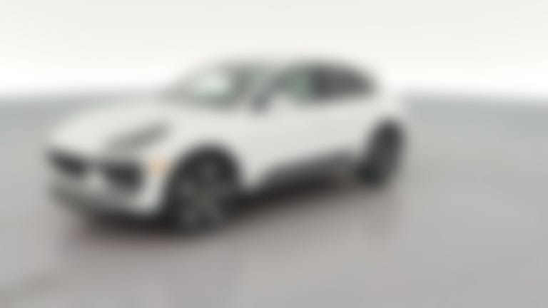 2023 Porsche Macan vehicle photo