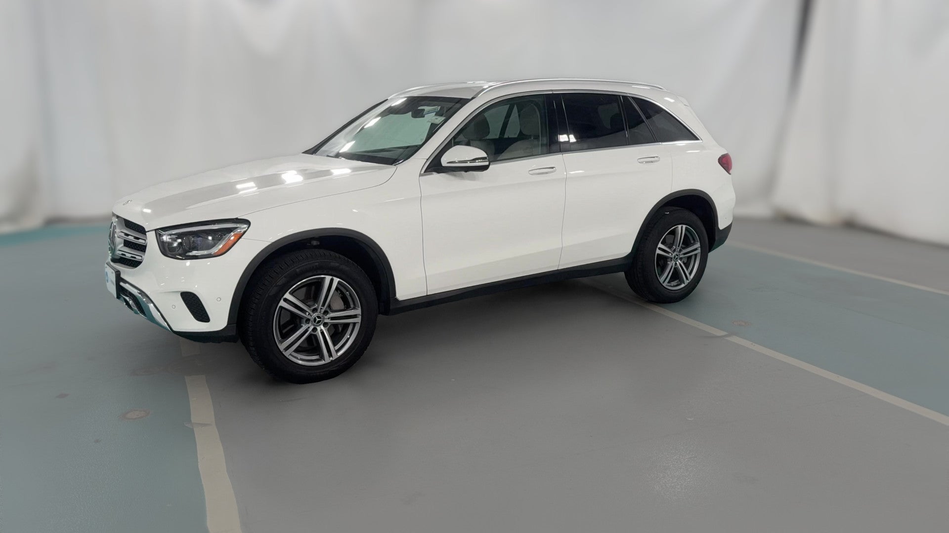 2022 Mercedes-Benz GLC vehicle photo