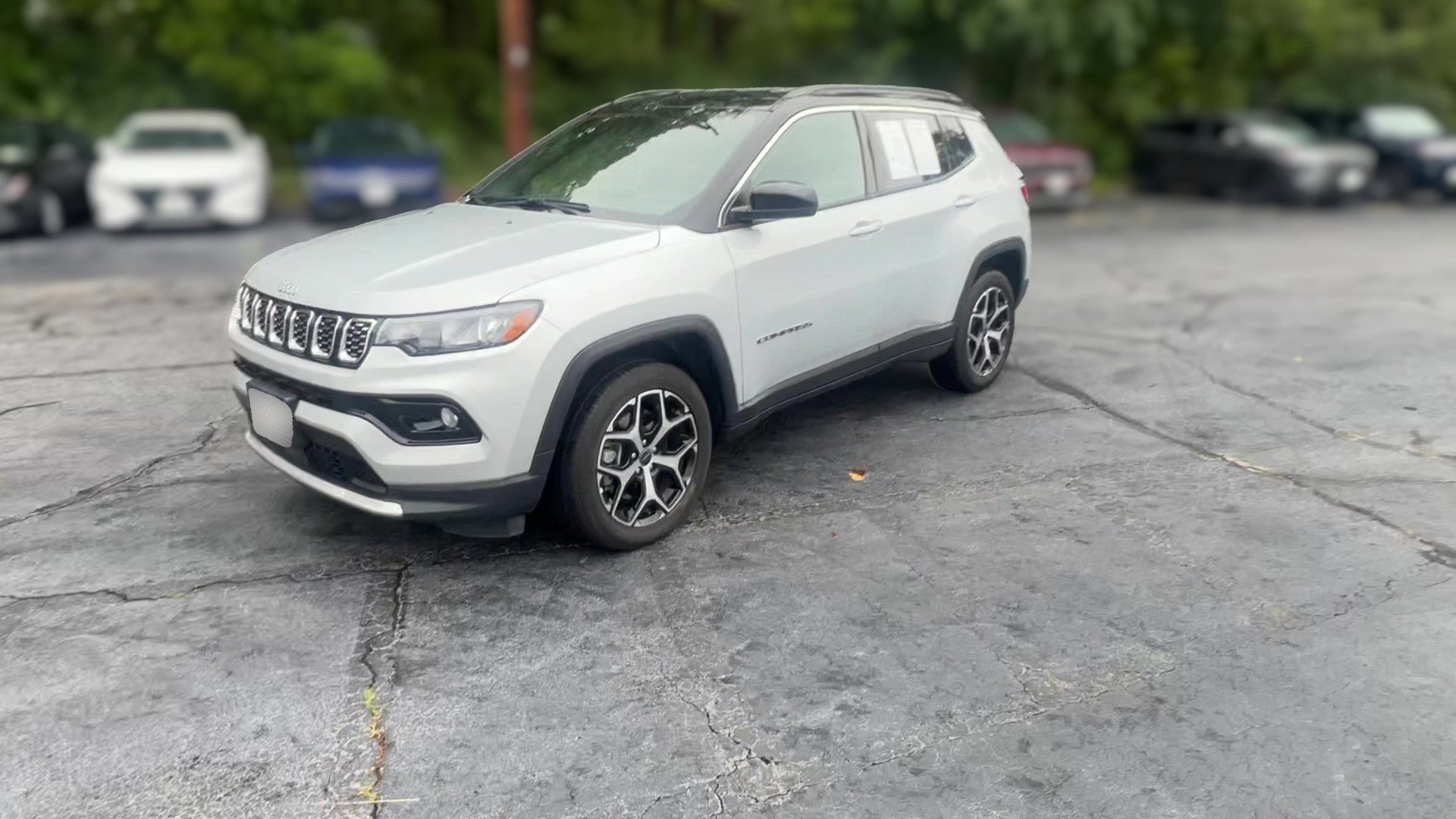 2025 Jeep Compass vehicle photo