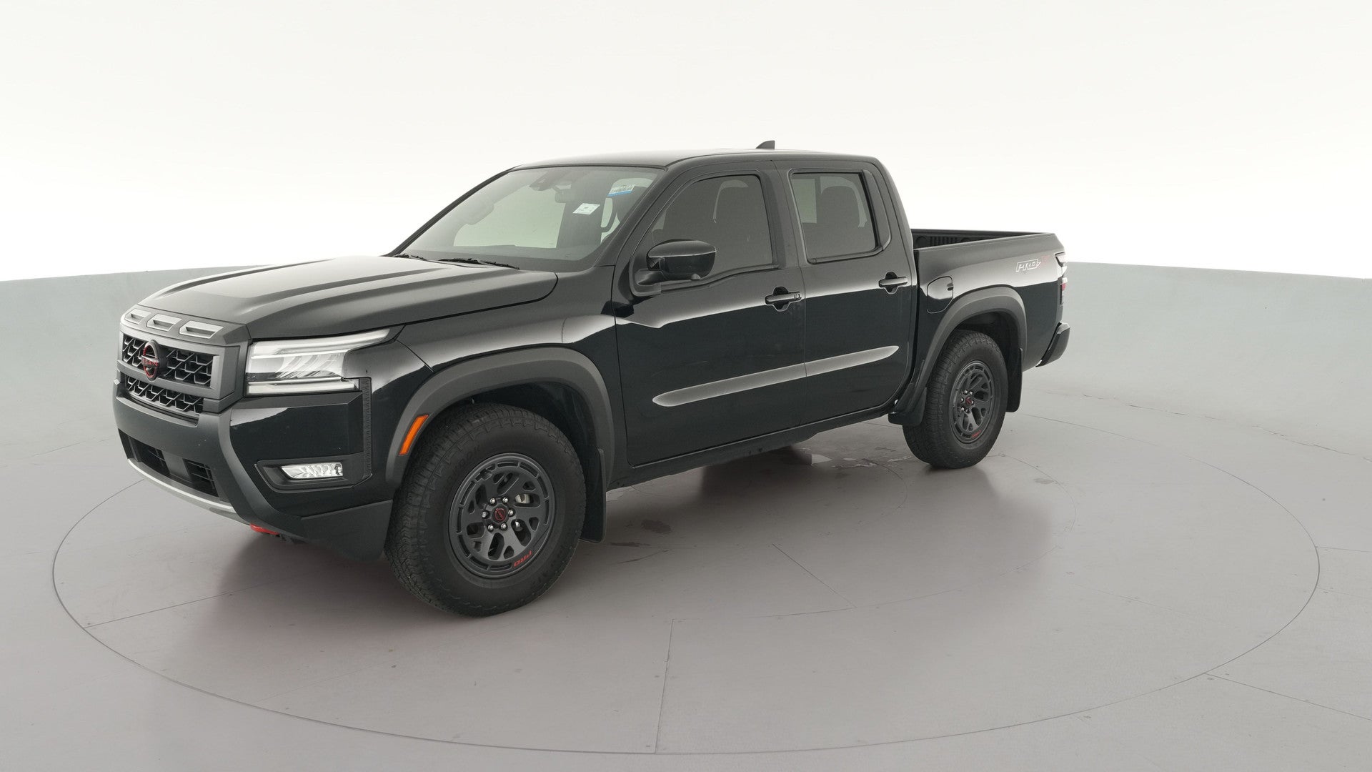 2025 Nissan Frontier Crew Cab vehicle photo