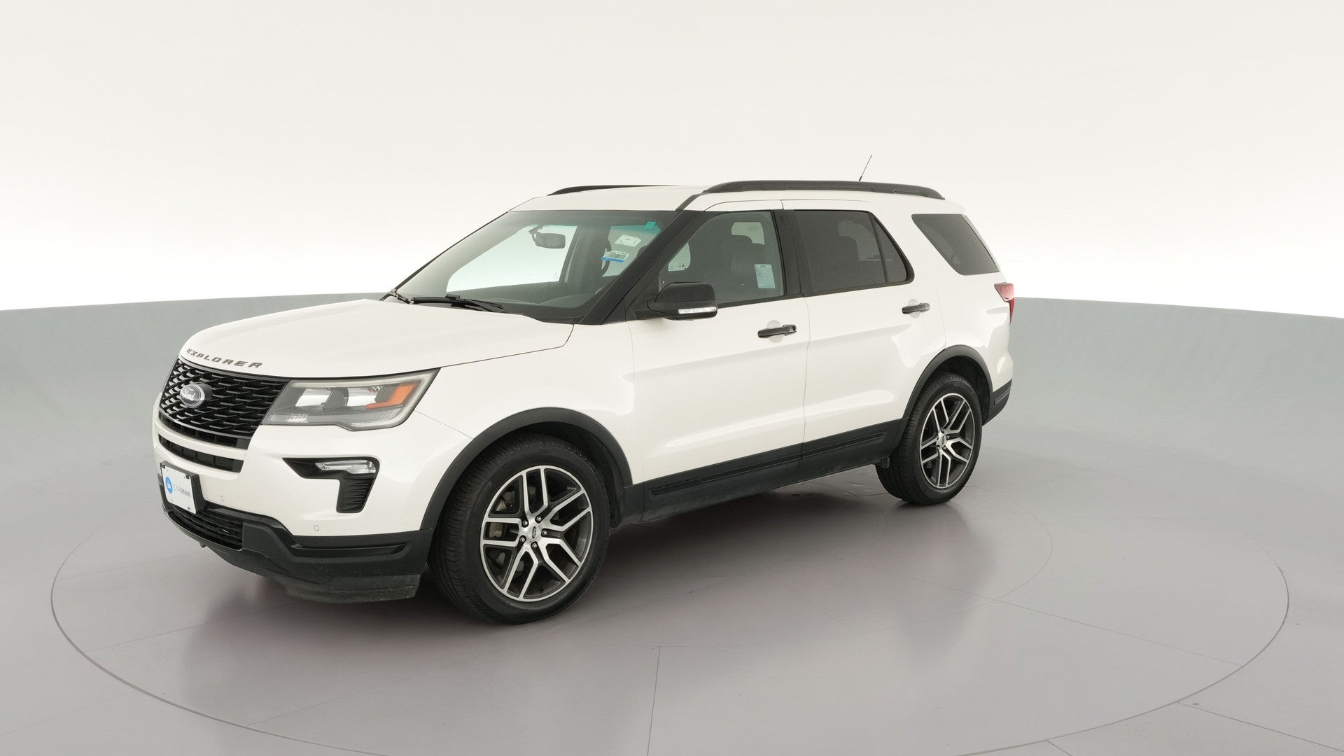 2018 Ford Explorer vehicle photo