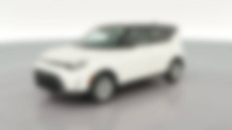 2024 Kia Soul vehicle photo