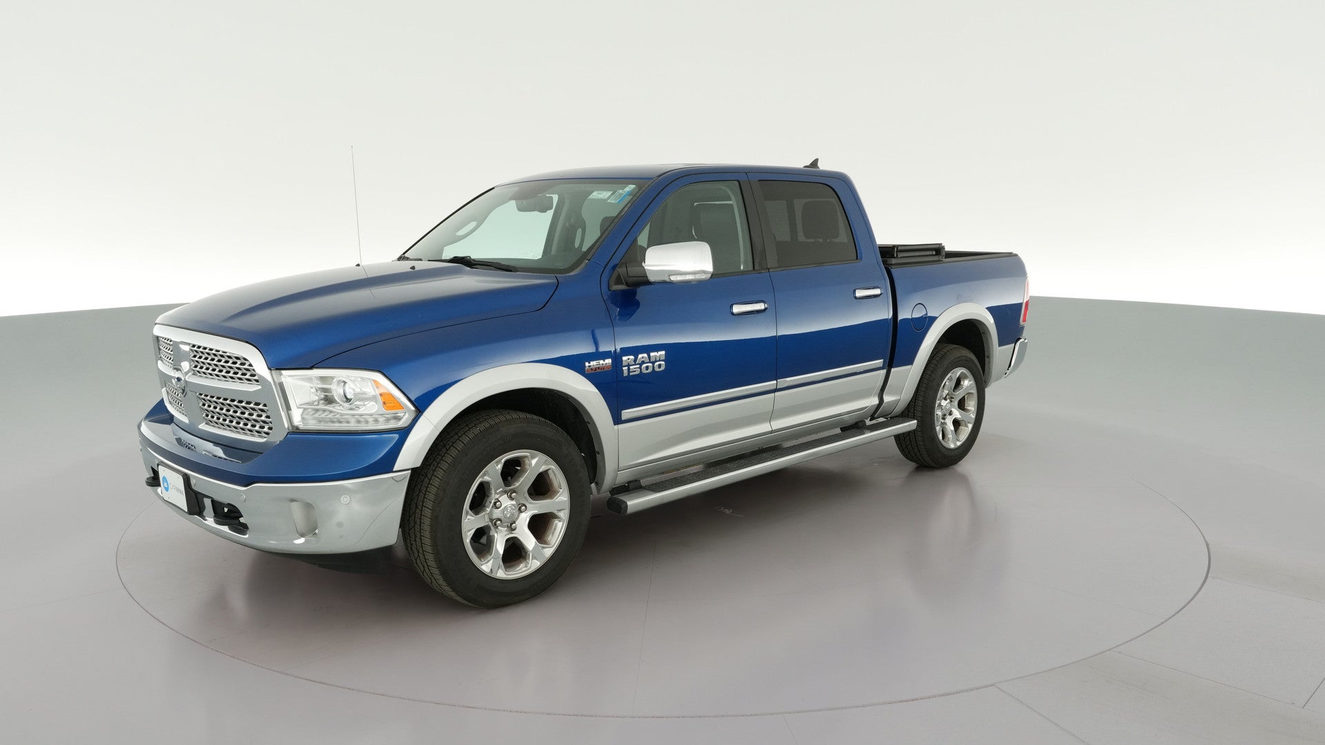 2016 Ram 1500 Crew Cab vehicle photo