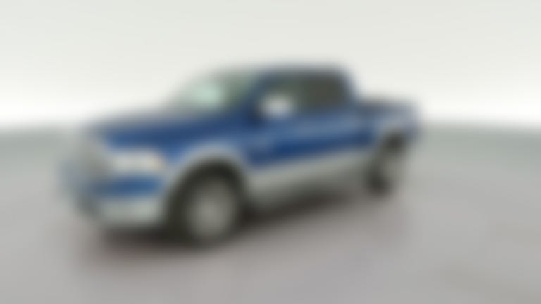 2016 Ram 1500 Crew Cab vehicle photo