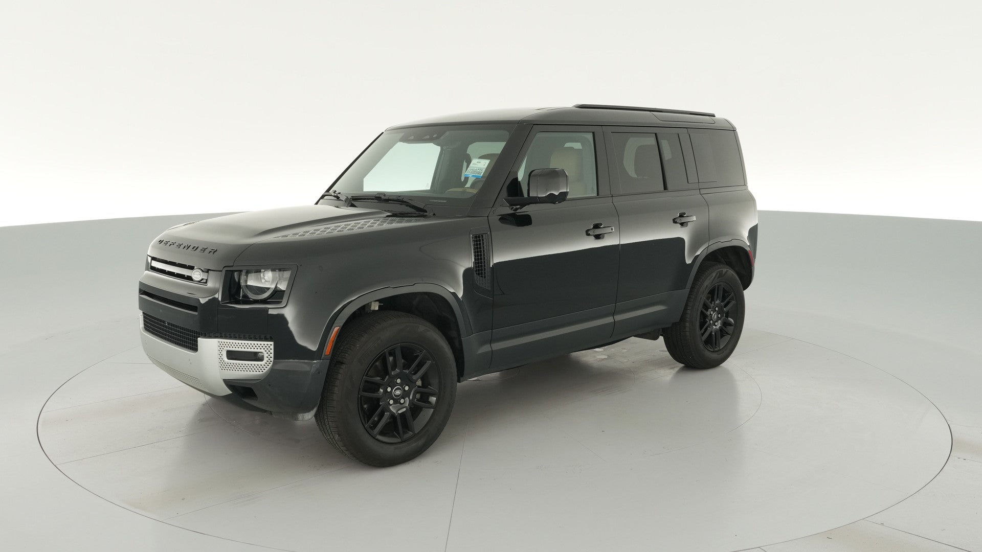 2025 Land Rover Defender 110 vehicle photo