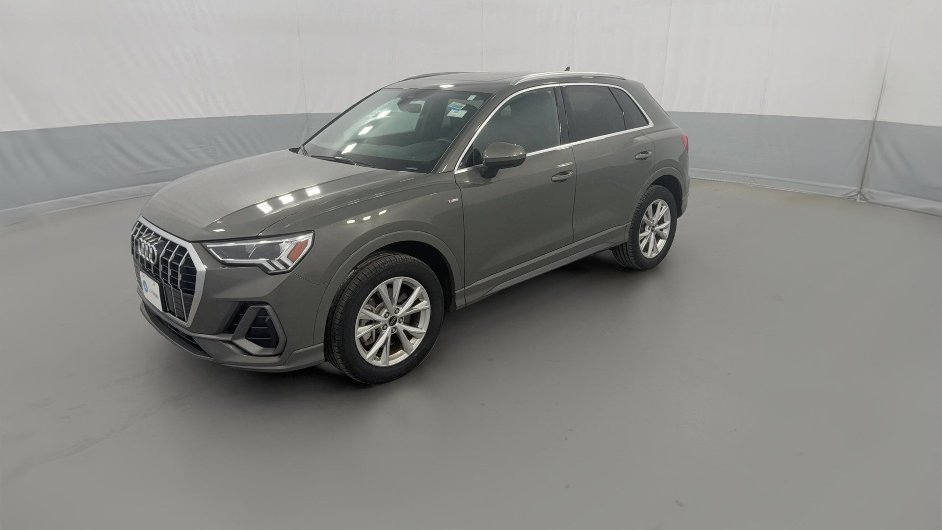 2025 Audi Q3 vehicle photo