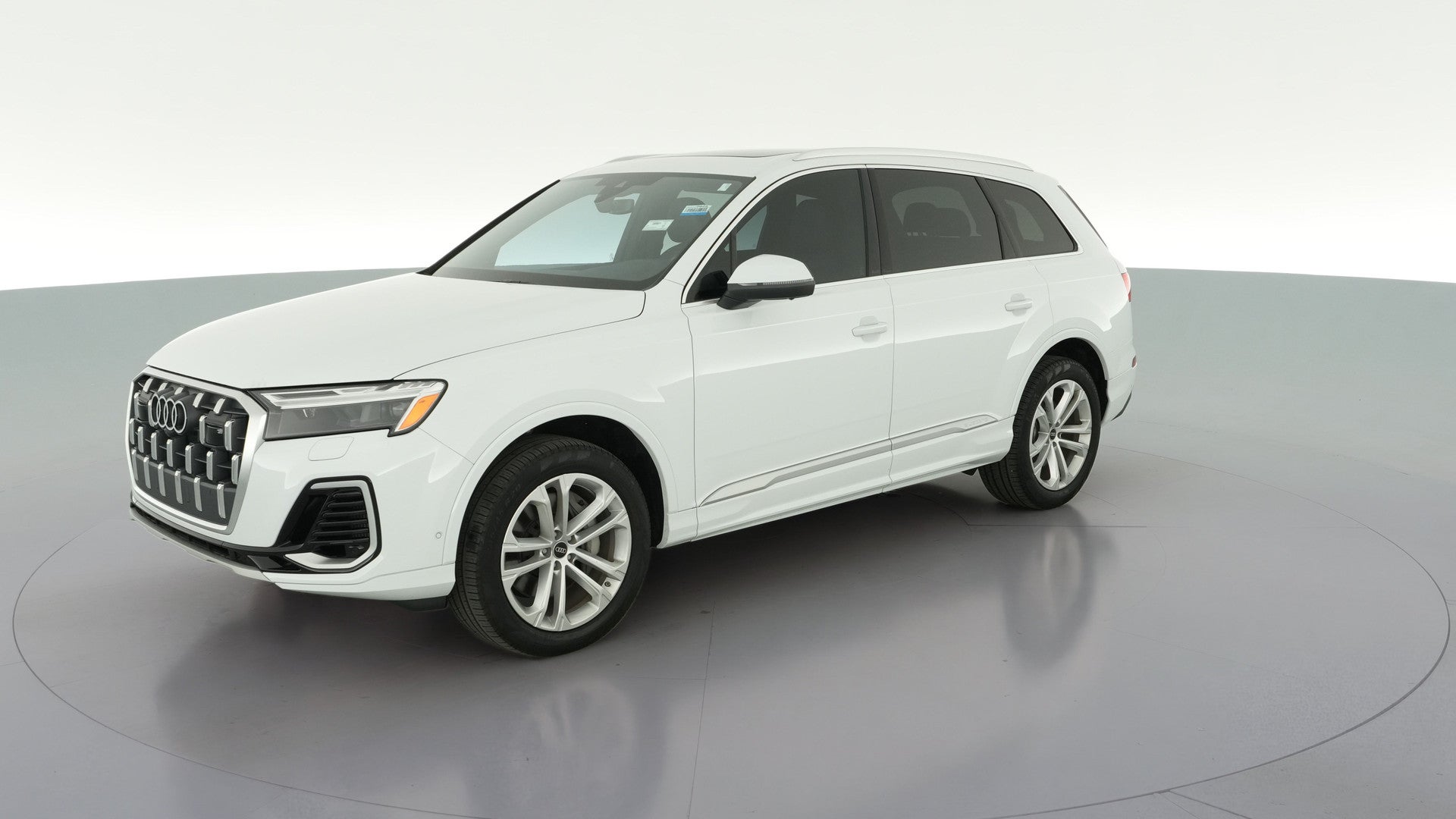 2025 Audi Q7 vehicle photo