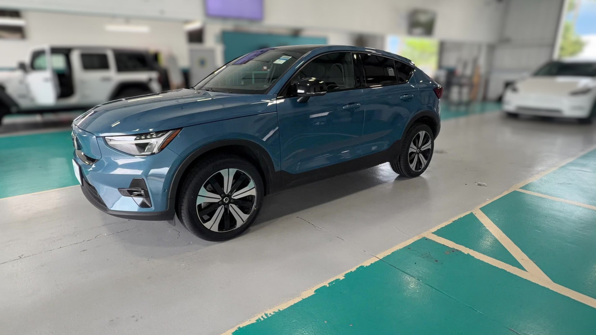 2023 Volvo C40 Recharge vehicle photo