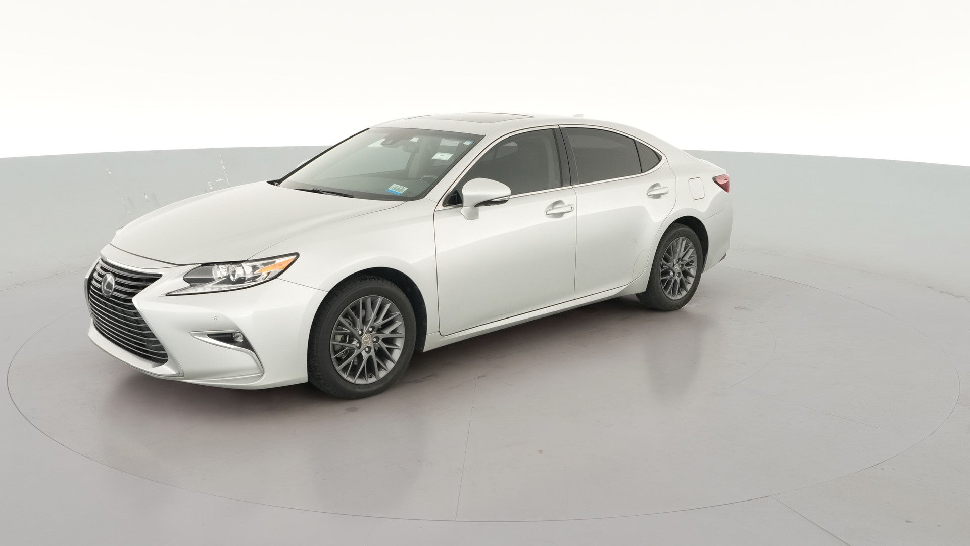 2018 Lexus ES vehicle photo