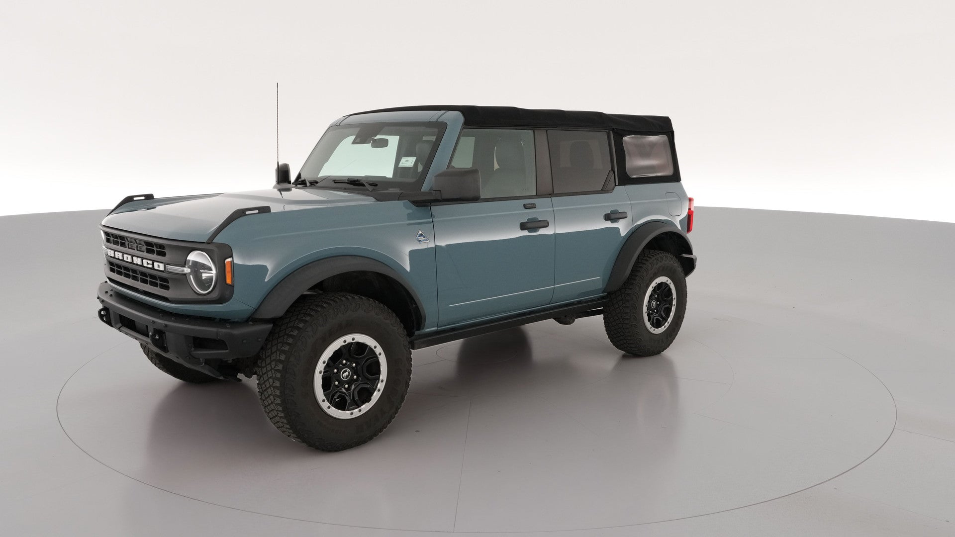 2021 Ford Bronco vehicle photo