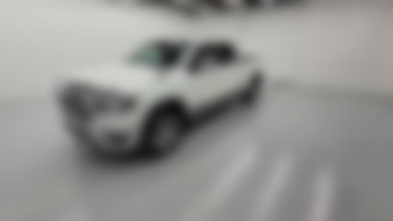 2019 Ram 1500 Crew Cab vehicle photo