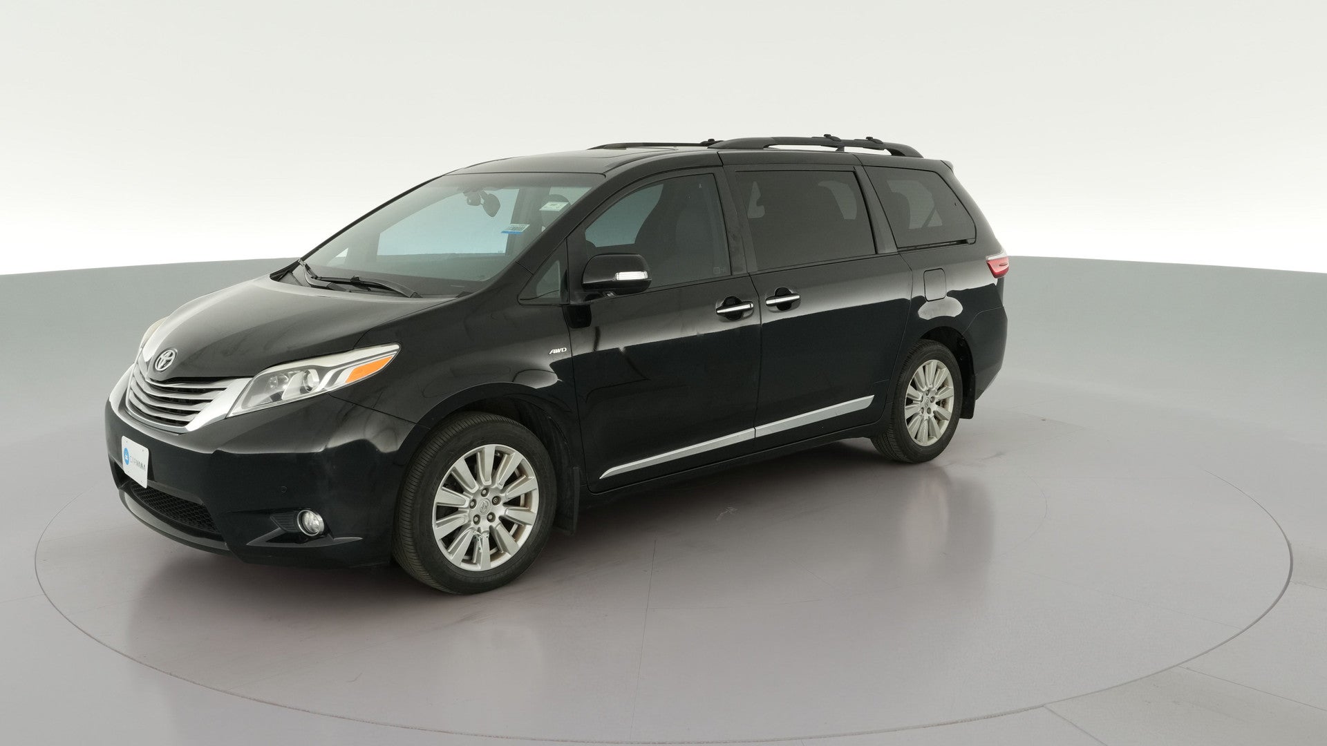 2017 Toyota Sienna vehicle photo