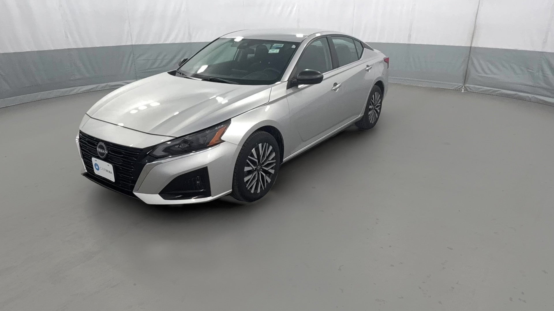 2024 Nissan Altima vehicle photo