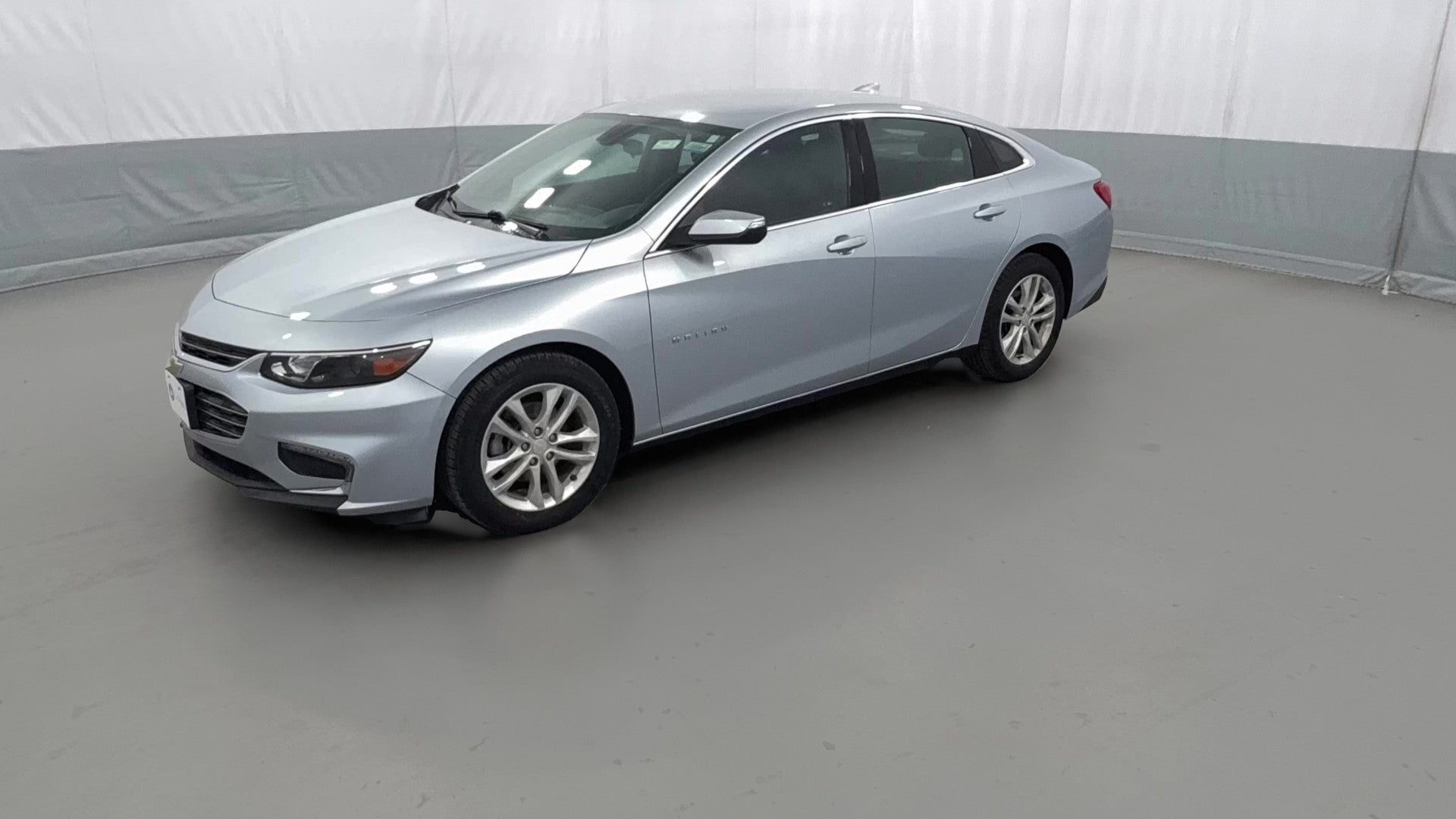 2018 Chevrolet Malibu vehicle photo