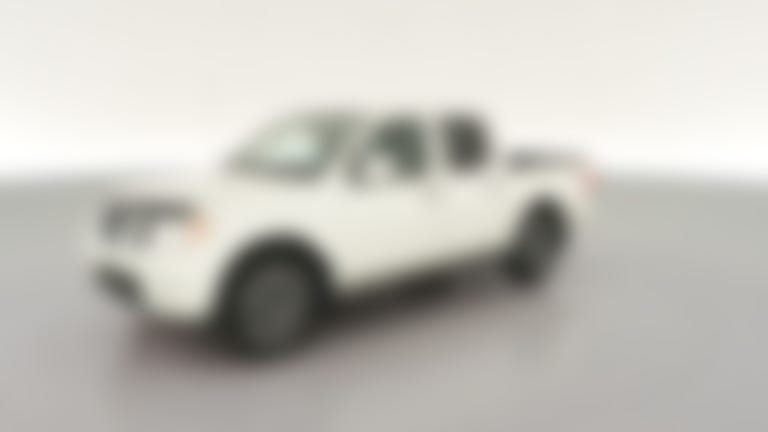 2018 Nissan Frontier Crew Cab vehicle photo