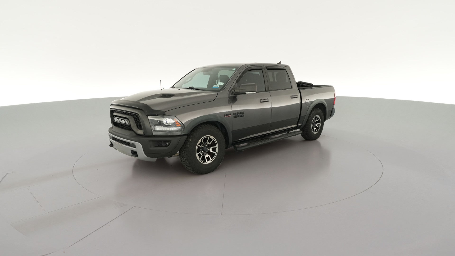 2016 Ram 1500 Crew Cab vehicle photo