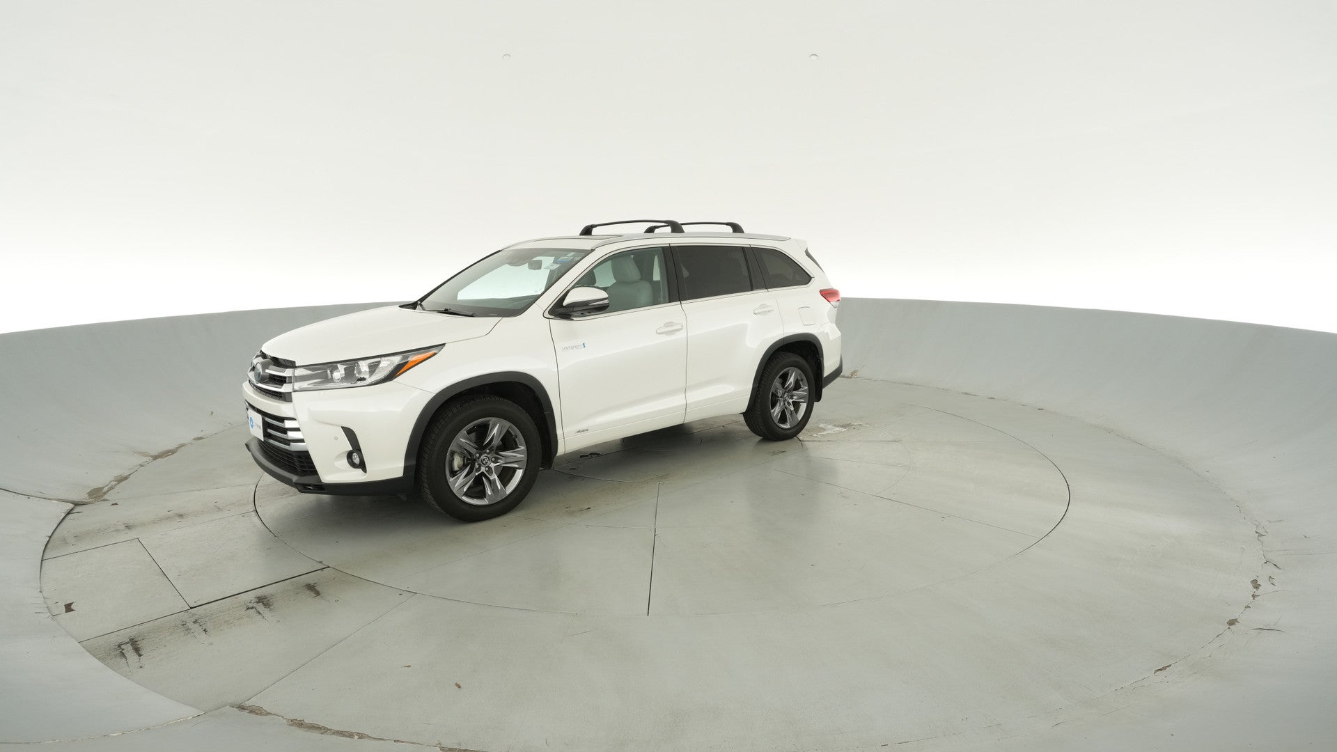 2019 Toyota Highlander Hybrid vehicle photo