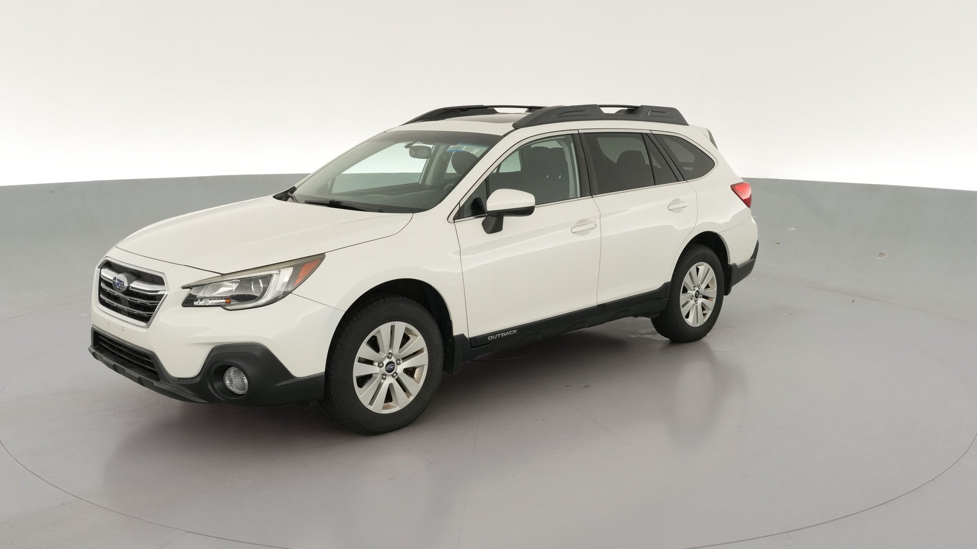 2018 Subaru Outback vehicle photo