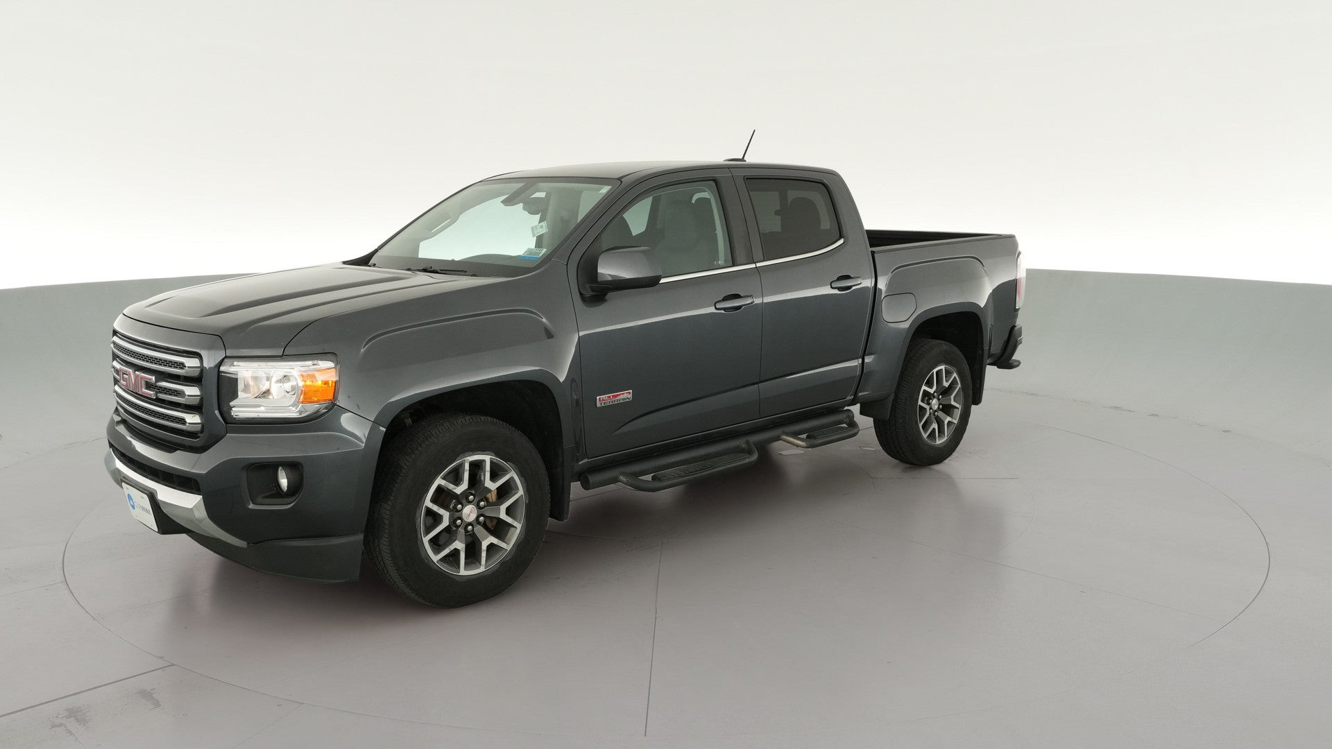 2016 GMC Canyon Crew Cab vehicle photo