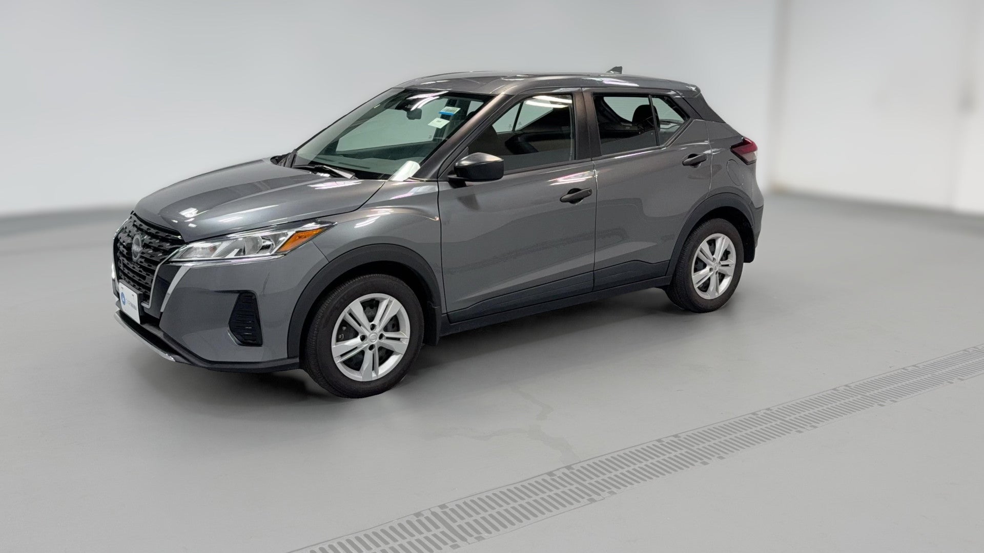 2024 Nissan Kicks vehicle photo