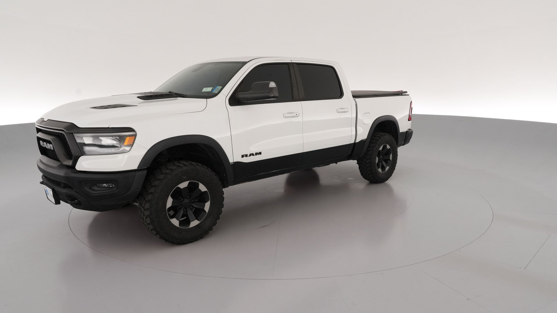 2019 Ram 1500 Crew Cab vehicle photo