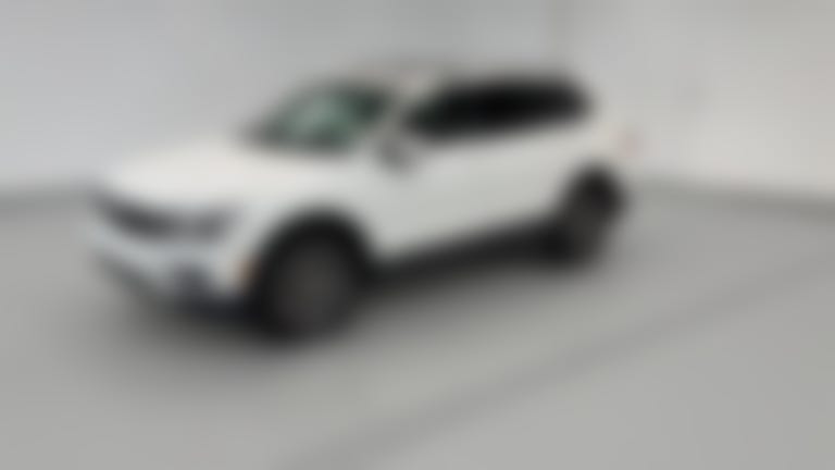 2018 Volkswagen Tiguan vehicle photo