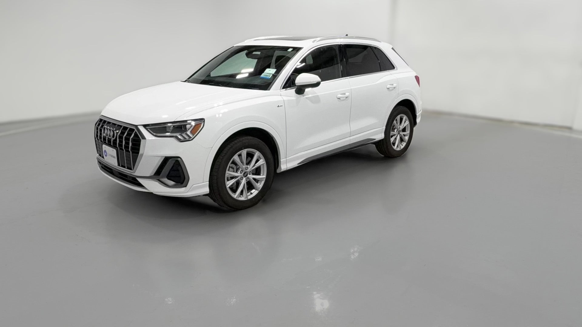 2025 Audi Q3 vehicle photo